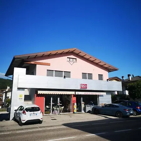 Alojamento de Acomodação e Pequeno-almoço L'igloo Sedico